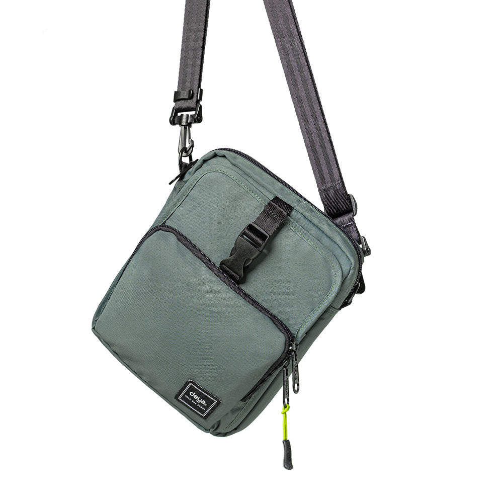 Value Lightweight Functional bag-oliver green